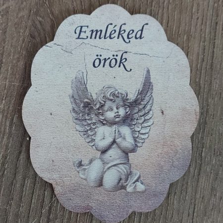 Emléked örök felhőben